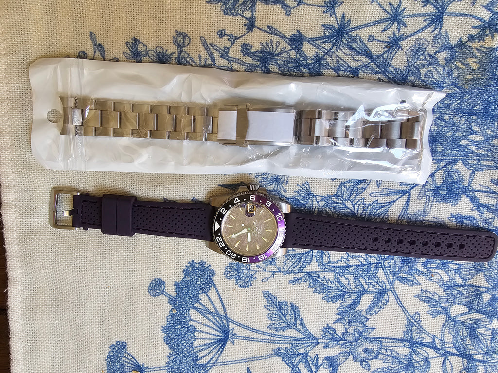 Mechanical Watch. Full Titanium. NH35A movement. Black&purple carbon dial with C3 lume. 200m Water Resistant.