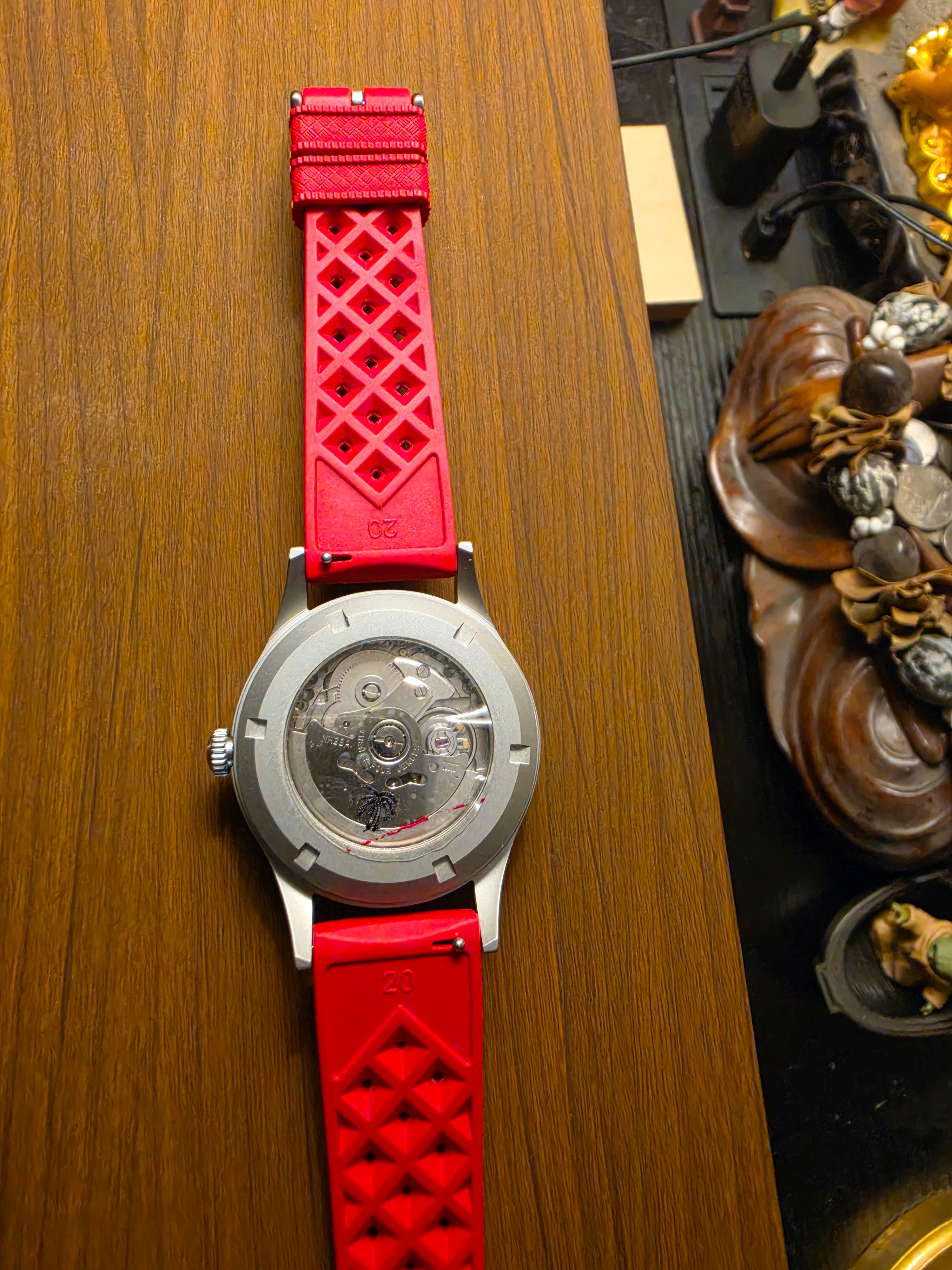 DeanAllenWatchCo present "Tropical Wonders"
